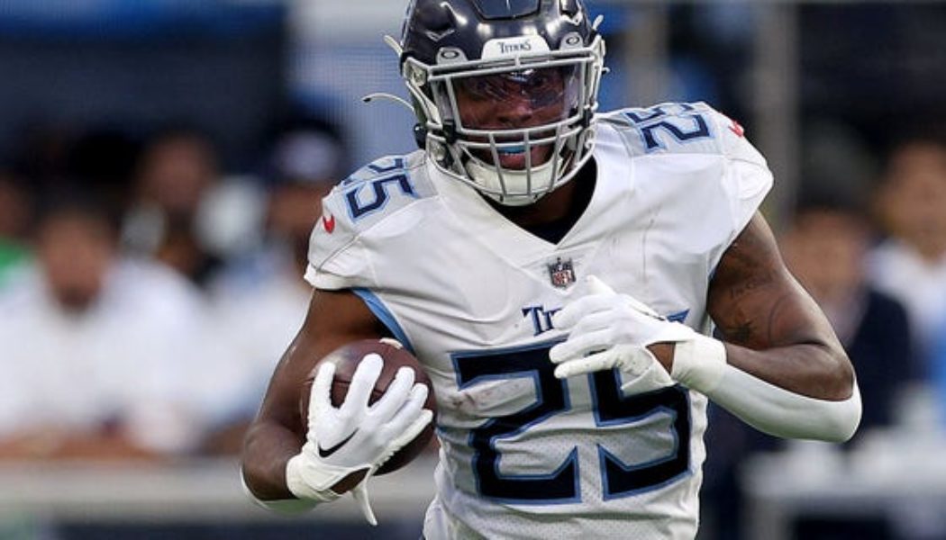 Titans running back arrested after alleged strangulation