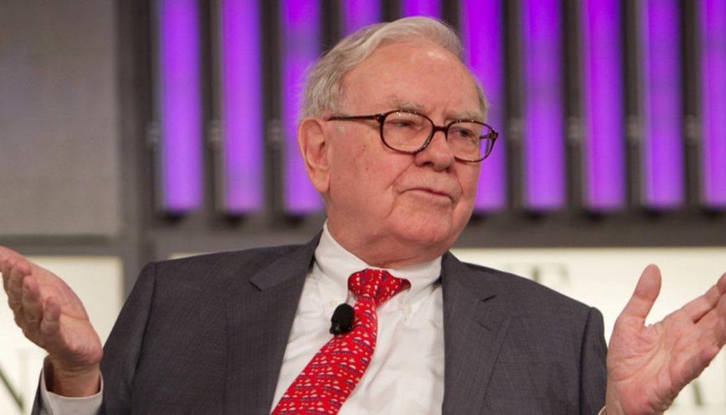 Warren Buffett's Thrifty Lifestyle Echoed By Wife Astrid Who Baulks At $4 Coffee - Berkshire Hathaway Inc. Common Stock (NYSE:BRK/A)