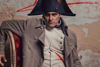 Watch The Official Trailer for Ridley Scott's 'Napoleon' Starring Joaquin Phoenix