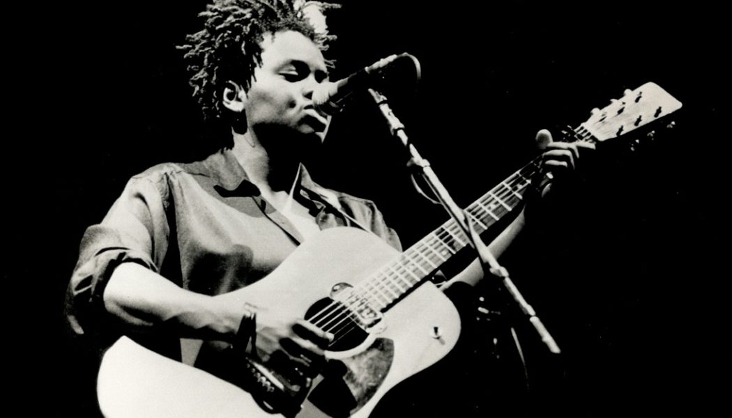 Why Is Tracy Chapman at the Center of a Country-Music Controversy?