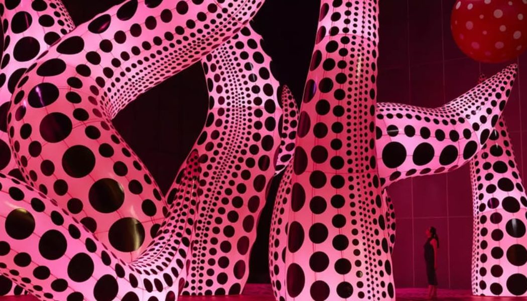 Yayoi Kusama's Inflatable Works Land in Manchester's 'You, Me and the Balloons' Exhibition