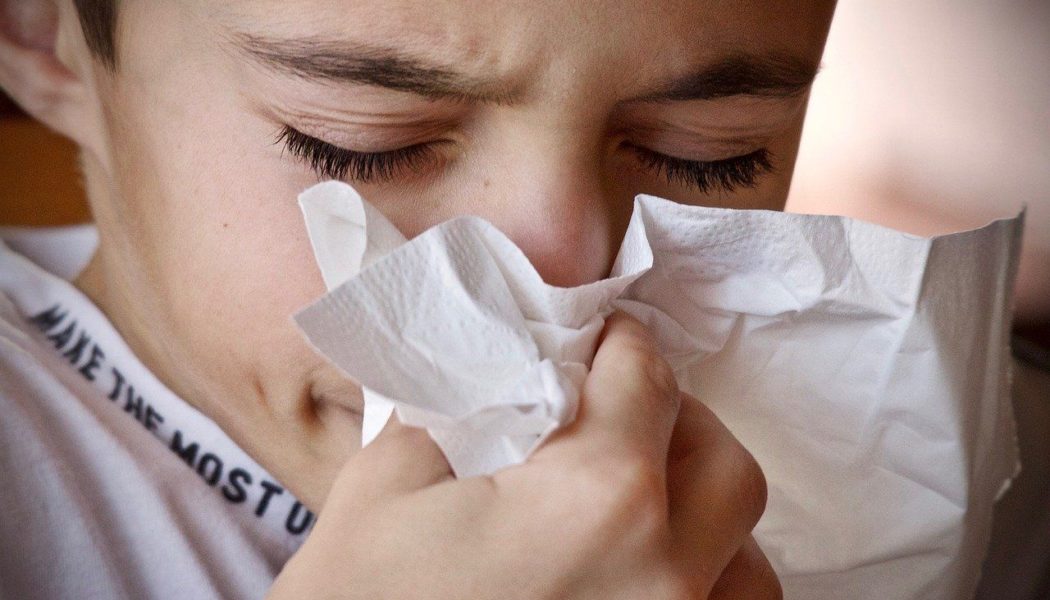 8 Signs That Suggest You May Have A Weak Immune System; Tips To Stay Healthy