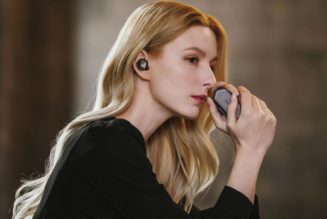 Astell&Kern Presents New AK UW100MKII Earbuds