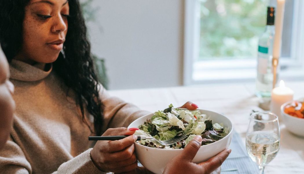 Fresh Green Promotes Healthy Living One Salad At A Time