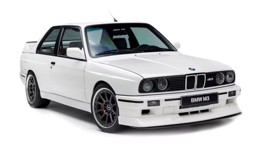 Gunther Werks Announces E30 BMW M3 Restomod