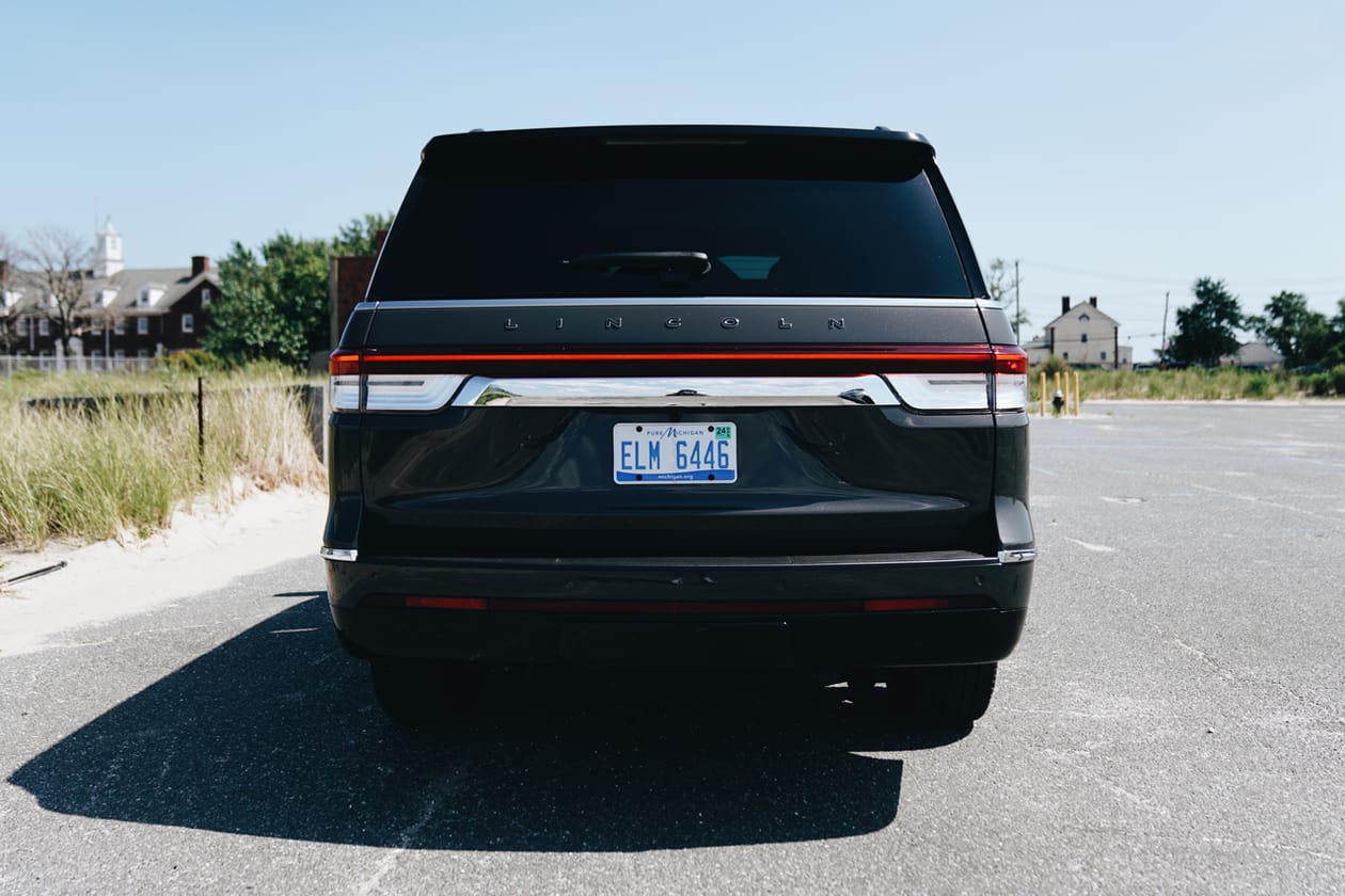 open road lincoln navigator black label 2023 2024 on road review stealth wealth luxury suv review