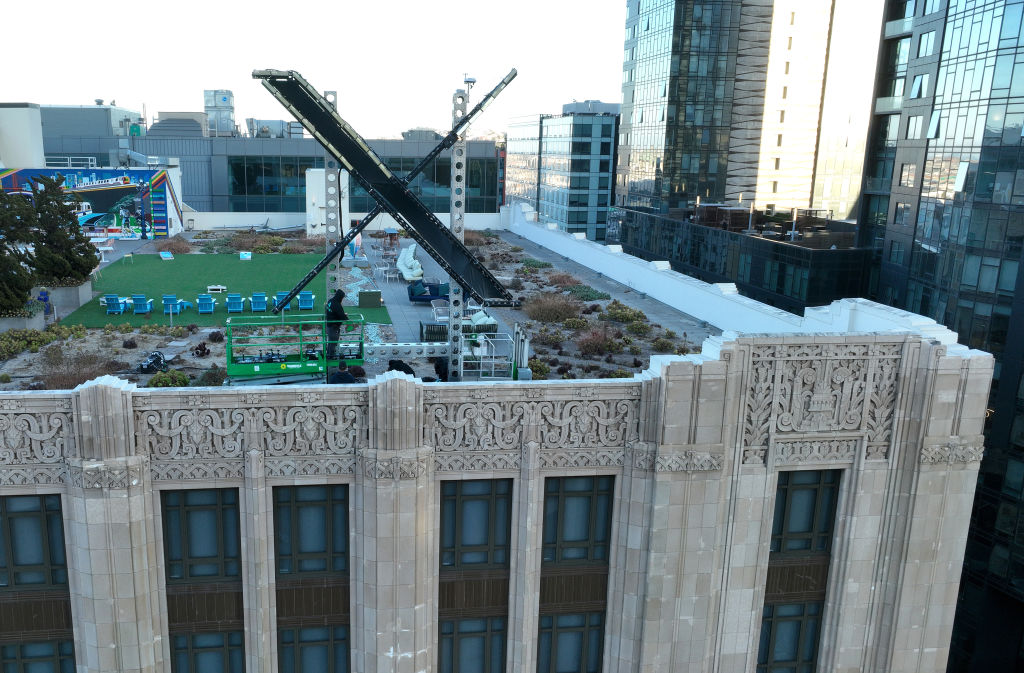 Twitter Starts To Rebrand Its San Francisco Headquarters With Giant X Logo