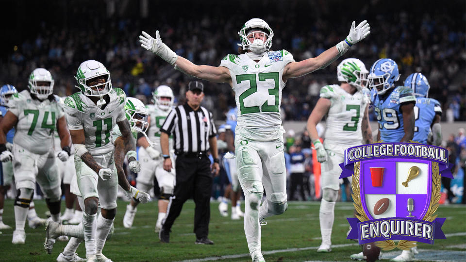 Oregon wide receiver Chase Cota celebrates a touchdown
Orlando Ramirez-USA TODAY Sports