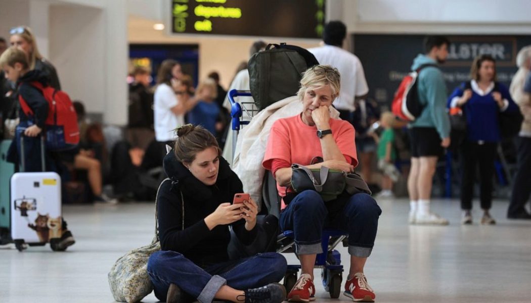 UK air traffic control says it has fixed a technical problem that sparked delays and cancellations