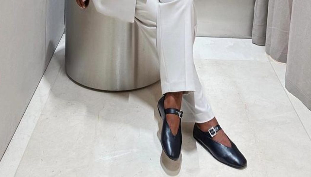 4 Throw-On Flat Shoes Stylish French Women Are Wearing Instead of Heels