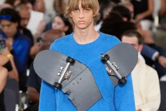 JW Anderson's 'On Foot' Exhibition Celebrates Heroic London Life