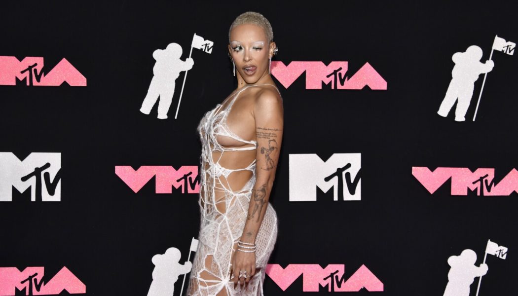 MTV Video Music Awards return Tuesday, with an all-female artist of the year category