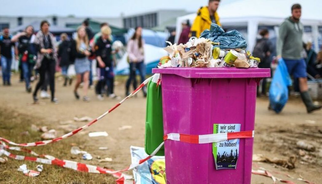 Nachhaltiger feiern: So vermeidest Du Müll auf Festivals