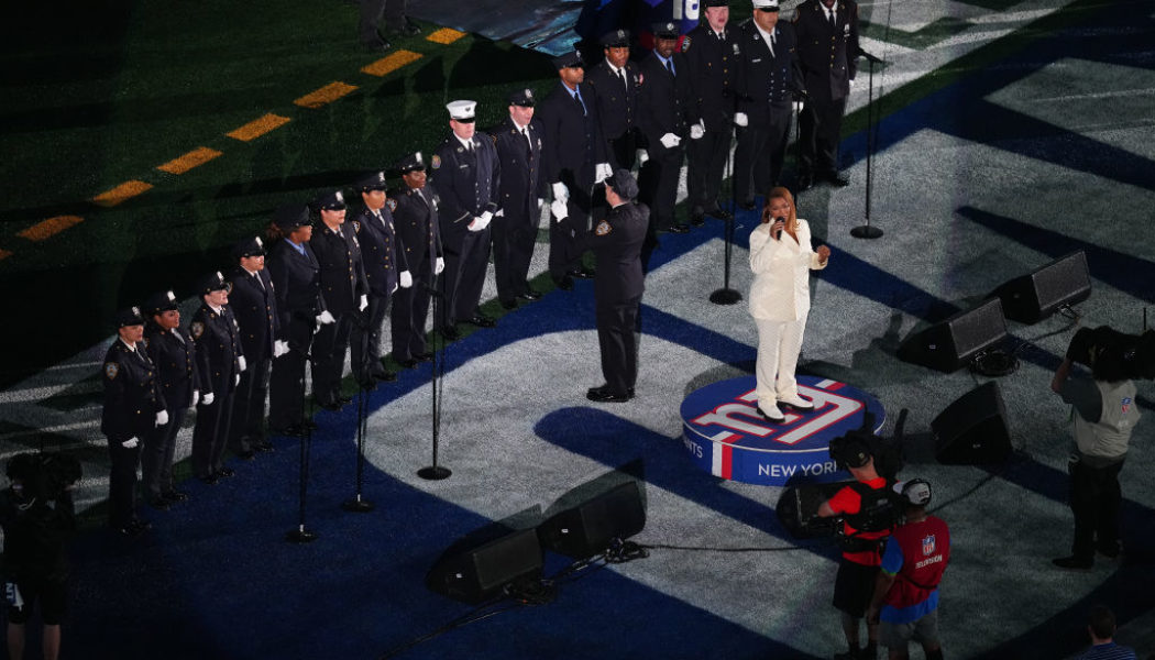 Queen Latifah Shines With National Anthem At MetLife Stadium