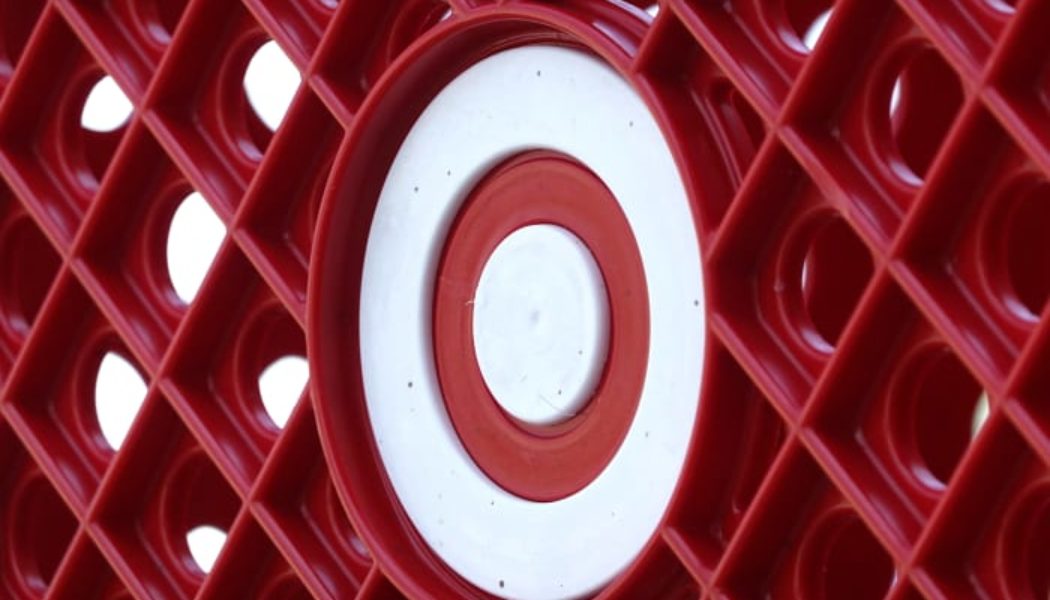 Target announces partnership with lifestyle brand Kendra Scott; offers new collection