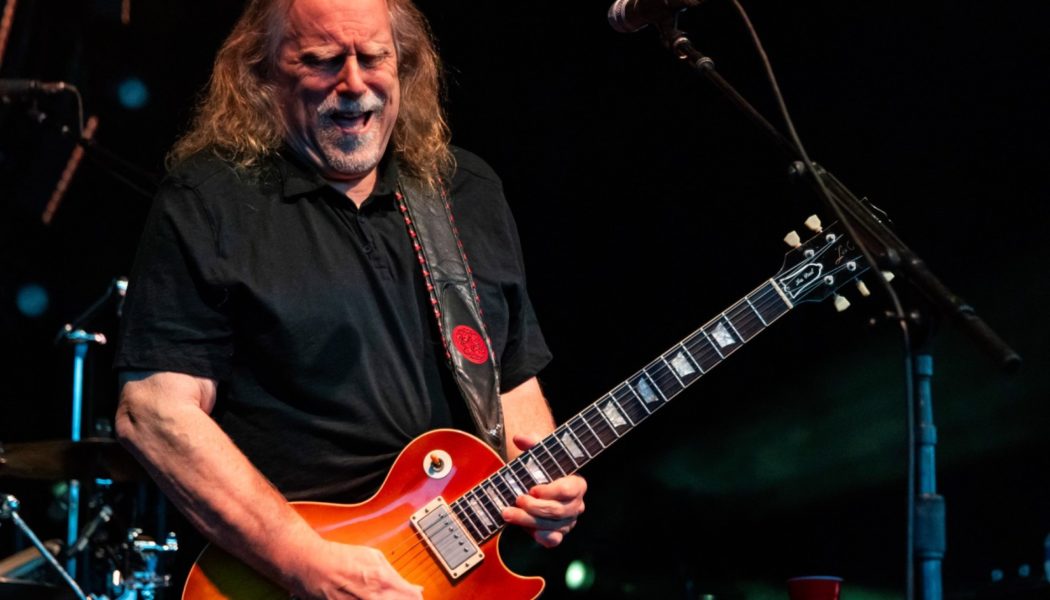 Warren Haynes Started Gov't Mule as an Allmans Side Project. 30 Years Later It's Still Kicking