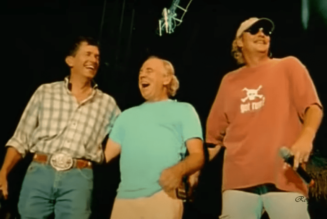 Watch Jimmy Buffett, George Strait, Alan Jackson & More Sing Hank Williams’ “Hey Good Looking”