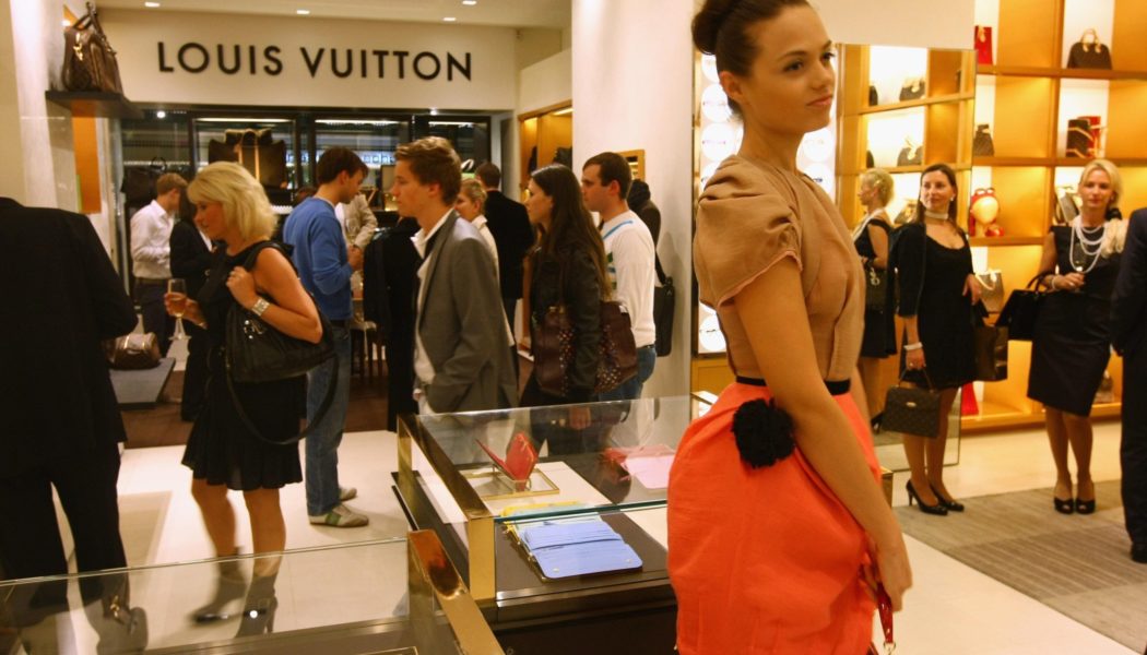 What Luxury Brands Can Teach Wealth Management About Client Experience