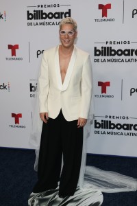 2023 Billboard Latin Music Awards, Christian Chávez