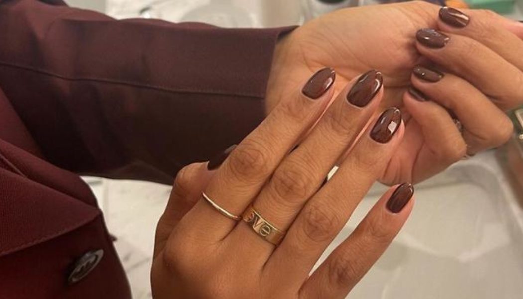 A Top Manicurist Told Me These 5 Nail Colours Will Be So Popular in October