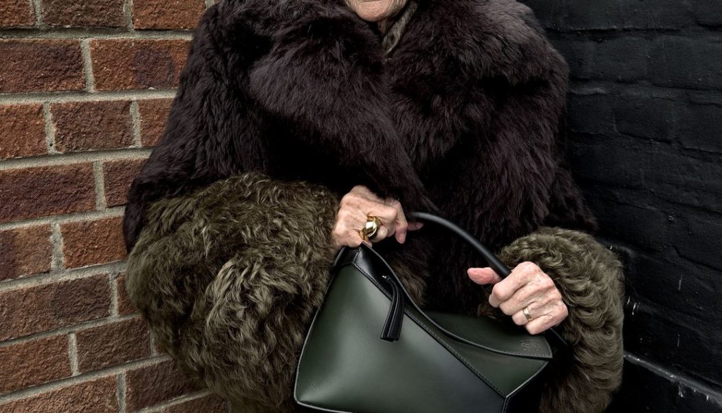 Maggie Smith, 88, is the face of Loewe’s new campaign | CNN