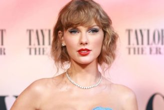 Taylor Swift Is Officially a Billionaire