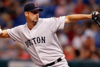 Tim Wakefield's wife, Stacy, shares powerful message late husband left for her