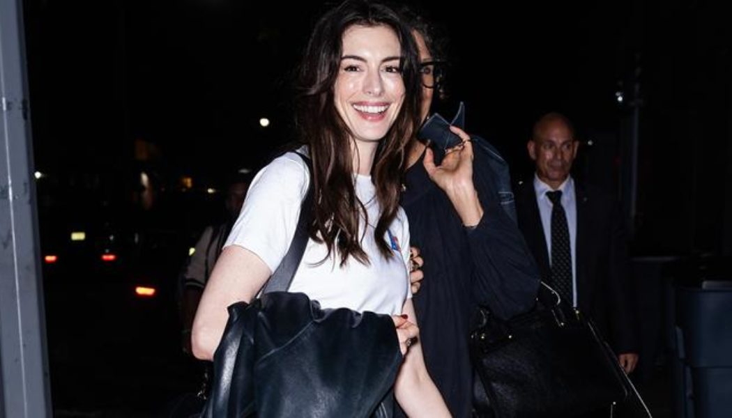 Anne Hathaway Just Wore the Chic Shoe Trend That's All Over Zara and M&S