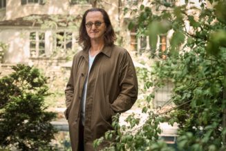 'Coke Was Everywhere': Getting High During Neil Peart's Drum Solos, and More Geddy Lee Revelations