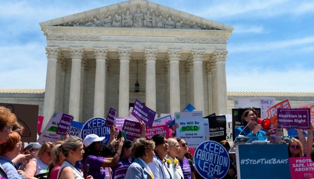 DOJ argues Alabama can't charge people assisting with out-of-state abortion travel