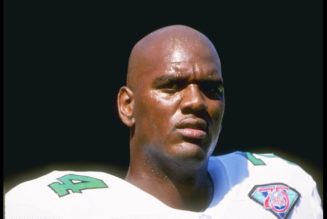 Eagles waive 51-year-old Bernard Williams, 29 years after his final NFL game