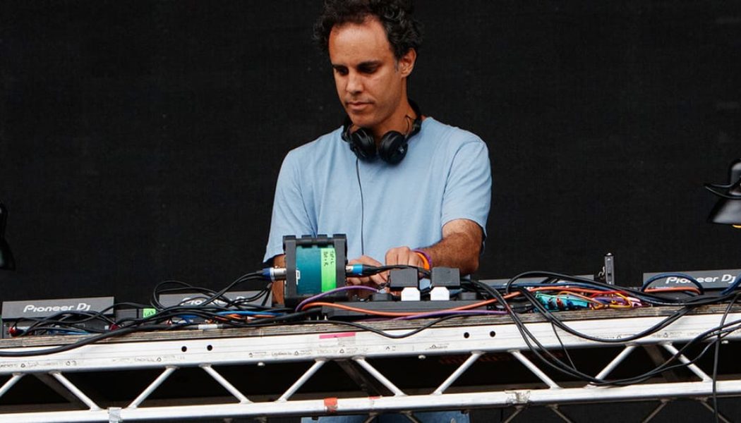 Four Tet Donates Vinyl Copy of Unreleased Album for Charity Raffle