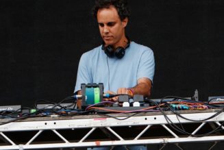 Four Tet Donates Vinyl Copy of Unreleased Album for Charity Raffle