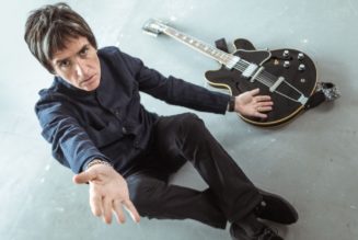 Johnny Marr on His Signature Rickenbacker Guitar: “It Makes Me Do a Thing People Want Me to Do"