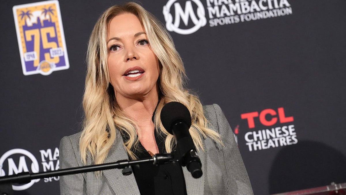 Jeanie Buss speaks to the media