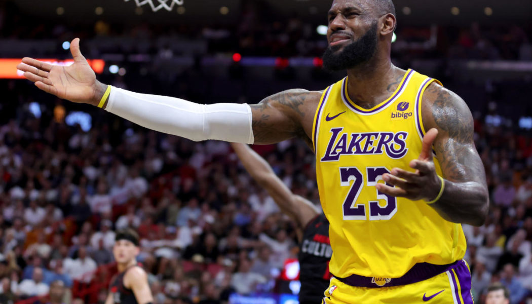 Lakers reportedly complained to NBA that LeBron James didn't shoot enough free throws vs. Heat