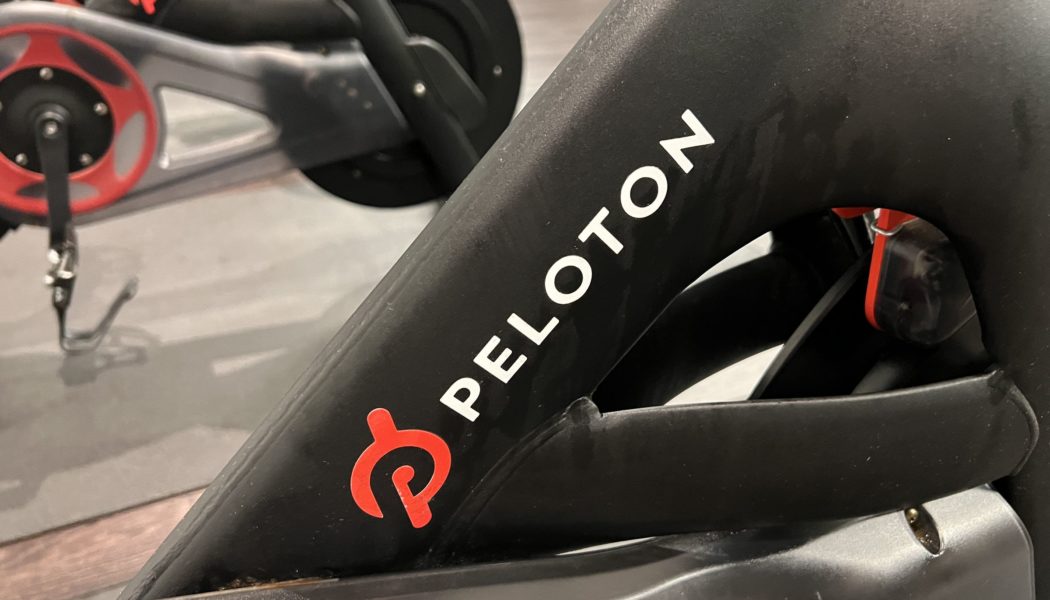 Peloton CEO apologizes after Thanksgiving ride struggles with demand