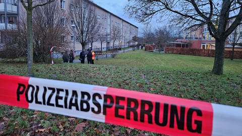 Mann mit Messer in Stuttgart-Möhringen angegriffen (Foto: Andreas Rosar Fotoagentur Stuttgart )