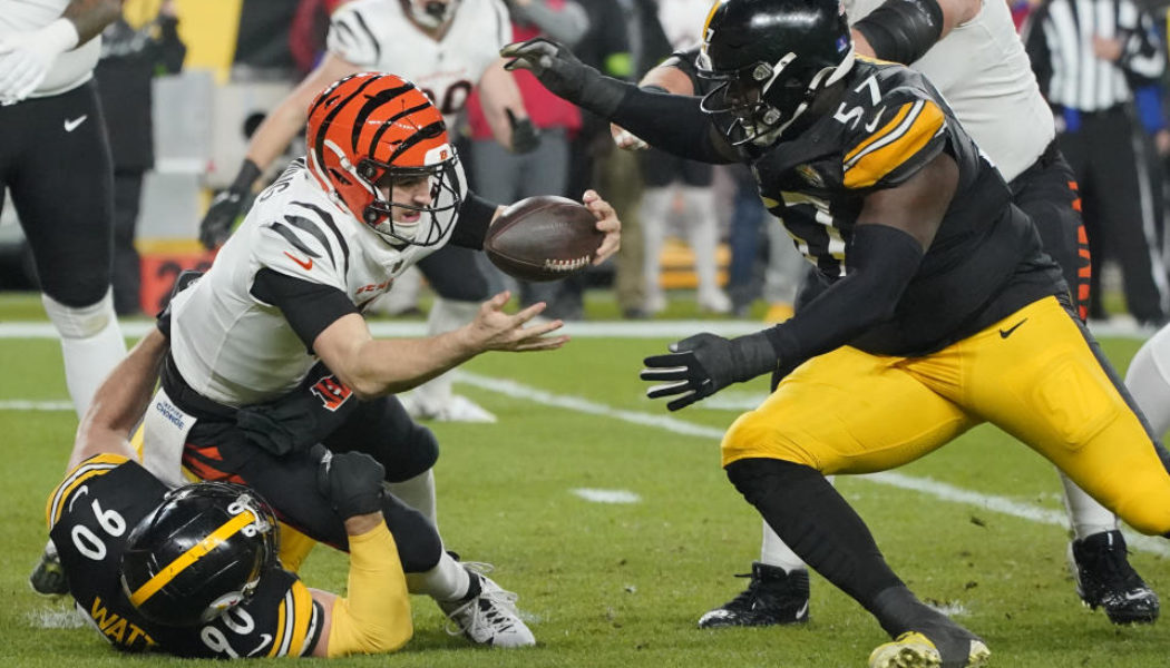 Mason Rudolph outplays Jake Browning, Bengals' playoff hopes takes hit with loss to Steelers