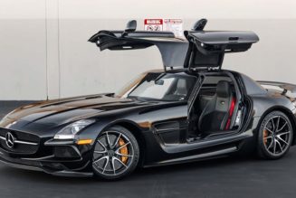 Stunning 2014 Mercedes-Benz SLS AMG Black Series Surfaces at Auction