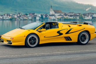 Ultra-Rare 1998 Lamborghini Diablo SV Roadster Hits RM Sotheby's Auction Block