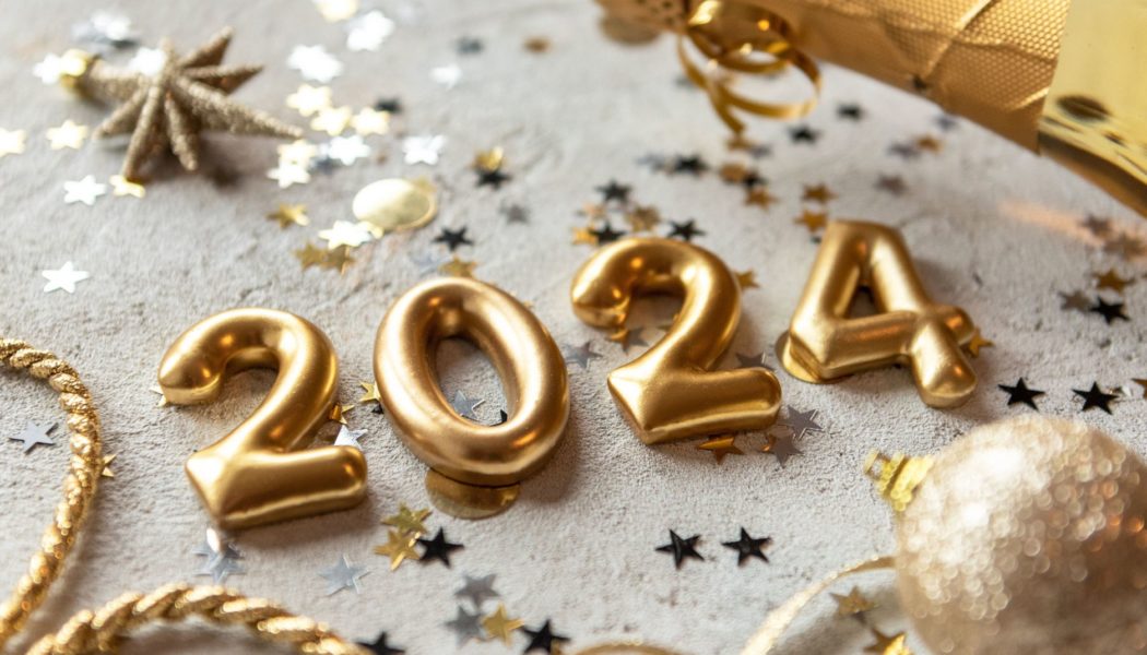 65 New Year's Resolutions Ideas to Start 2024 on the Right Foot