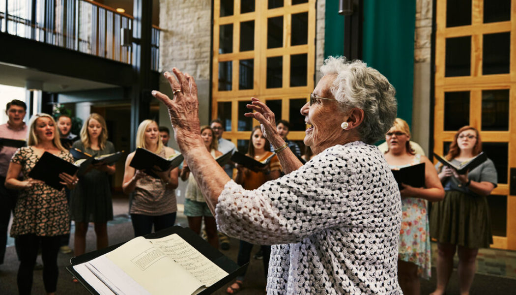 Alice Parker, Composer Who Heard Music in Poetry, Dies at 98