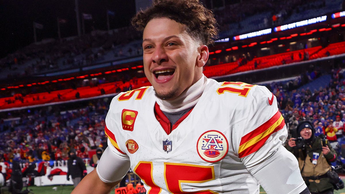 Patrick Mahomes smiles