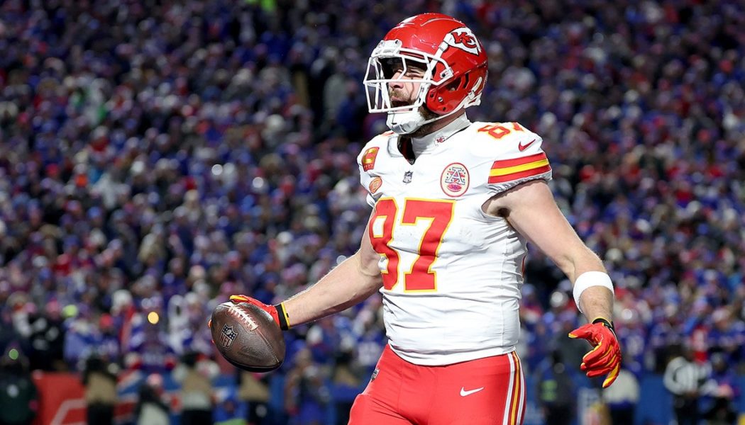 Bills' Tyler Bass misses game-tying kick as Chiefs move on to AFC Championship Game