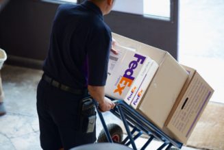 FedEx is launching a new e-commerce platform as it competes with Amazon