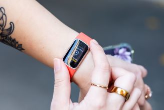 Google is losing its Fitbit leaders and laying off hundreds of AR employees