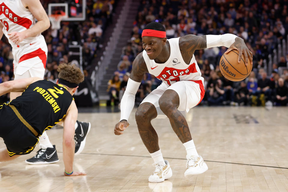 SAN FRANCISCO, CALIFORNIA - JANUARY 07: Dennis Schroder #17 of the Toronto Raptors dribbles the ball in the third quarter against the Golden State Warriors at Chase Center on January 07, 2024 in San Francisco, California. NOTE TO USER: User expressly acknowledges and agrees that, by downloading and or using this photograph, User is consenting to the terms and conditions of the Getty Images License Agreement. (Photo by Lachlan Cunningham/Getty Images)