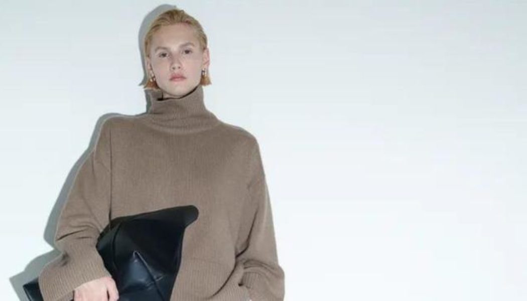 I Just Assembled 5 Sleek Outfits Around This Anti-Trend H&M Knit