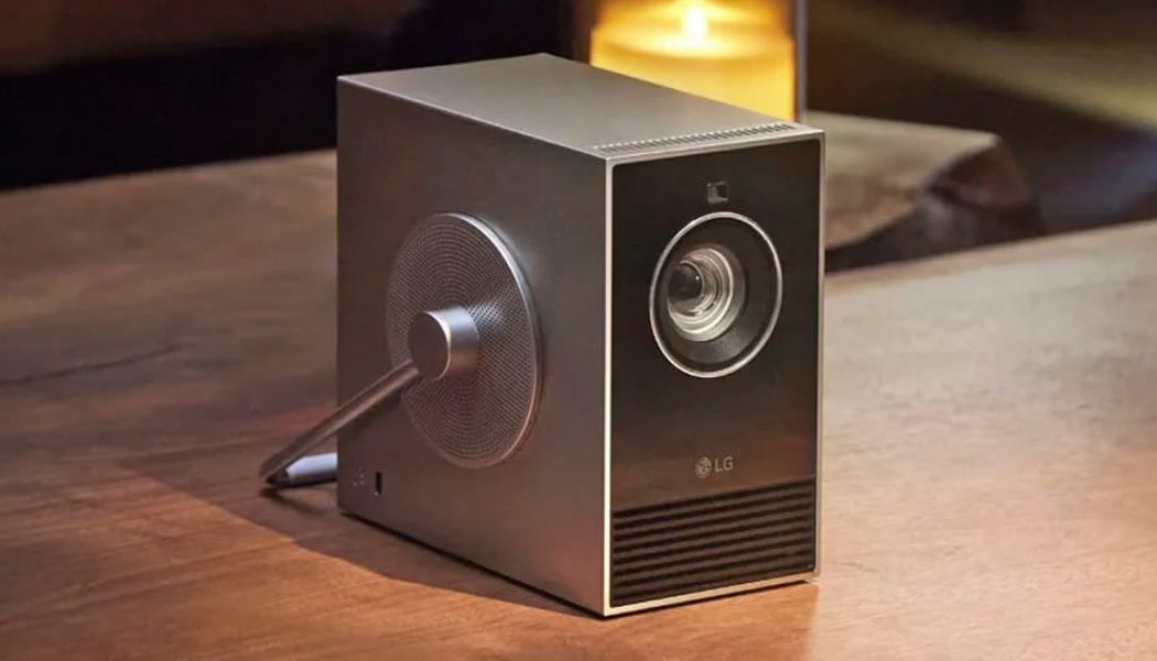 LG's CineBeam Qube a 4K Projector That Weighs Just Three Pounds